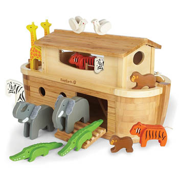 EverEarth Giant Noah's Ark With Animals & Figures