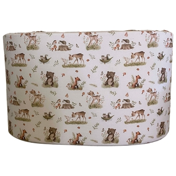 Nørgaard Madsen Sengerand, beige med bambi og bjørne